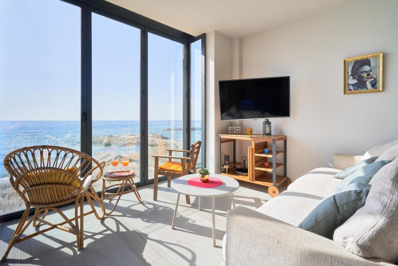 Frida Pahlo Apartment มาลากา ภายนอก รูปภาพ