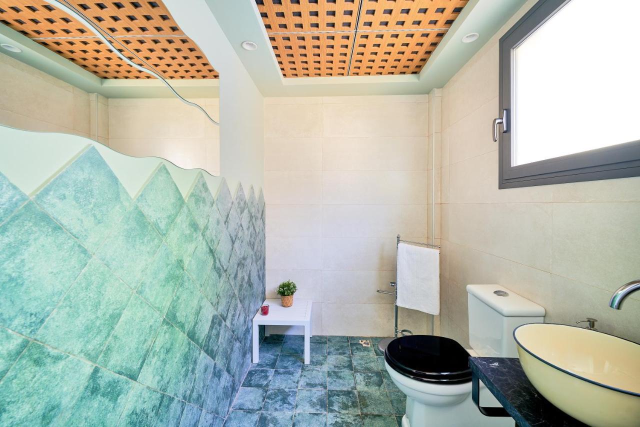 Frida Pahlo Apartment มาลากา ภายนอก รูปภาพ